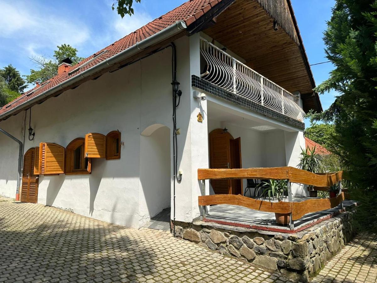 Parraghegy Apartman Villa Zalaszanto Dış mekan fotoğraf